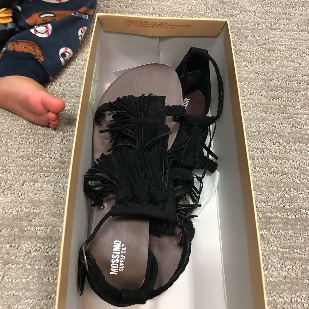 Mission fringe sandals